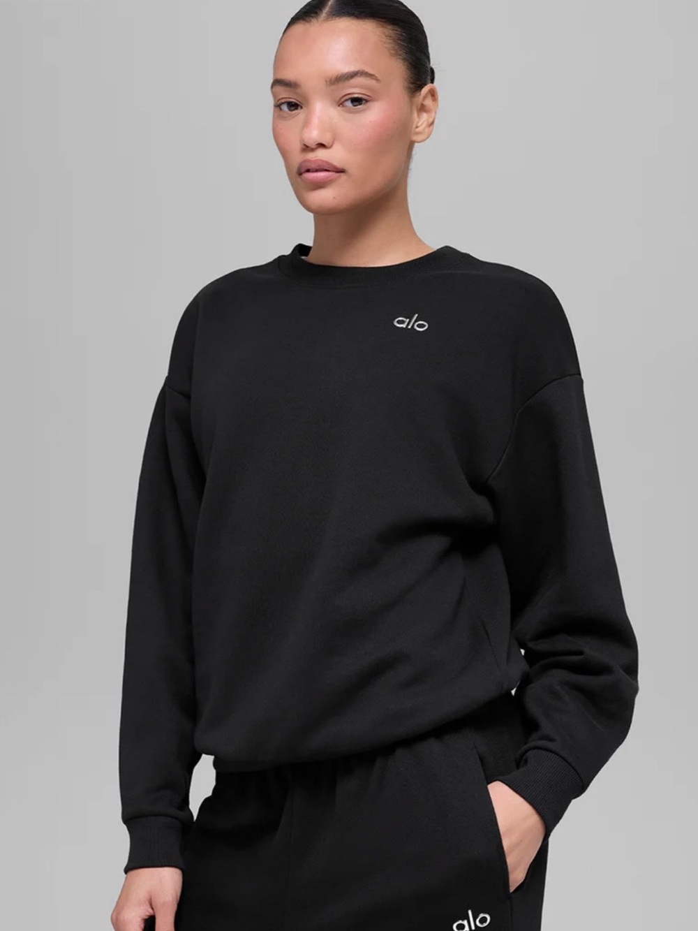 ALO Yoga Black Crewneck Sweatshirt